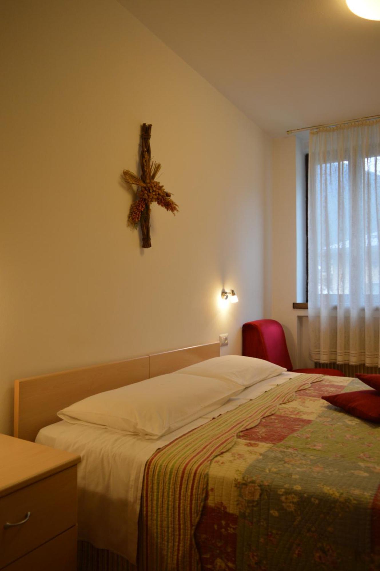 Hotel Wanda ピンツォーロ エクステリア 写真
